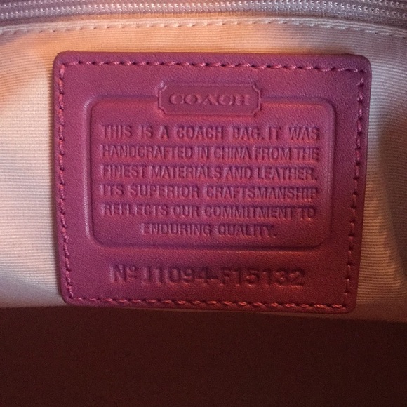 ❌SOLD 🍁💜Coach Chelsea Stripe Satchel💜 - Picture 5 of 8